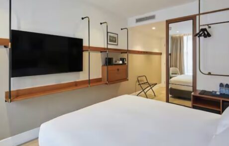 accessible hotel room barcelona